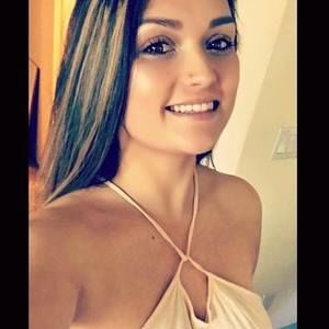 Meet your Posher, Caitlyn